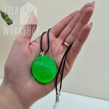 Load image into Gallery viewer, Vaiana Necklace Crystal Heart of the sea
