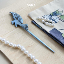 Load image into Gallery viewer, The Apothecary Diaries Hairpin
